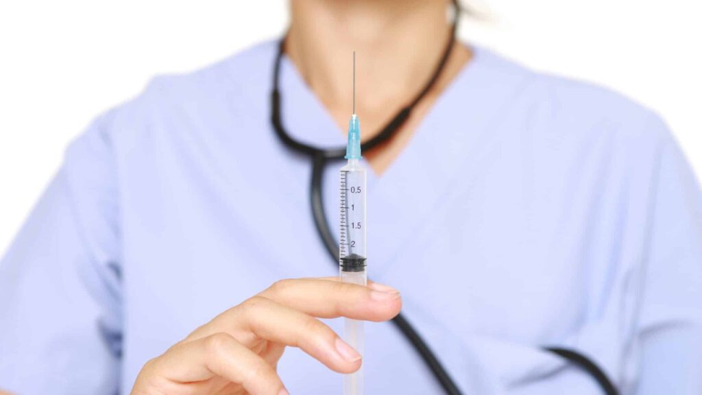 BEFORE CHOOSING A NURSING PROGRAM